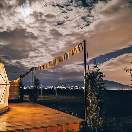 Jewelberry Glamping Hotel Tbilisi-3