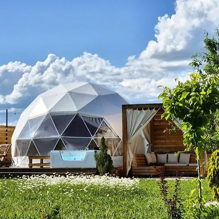 Jewelberry Glamping Hotel Tbilisi-2
